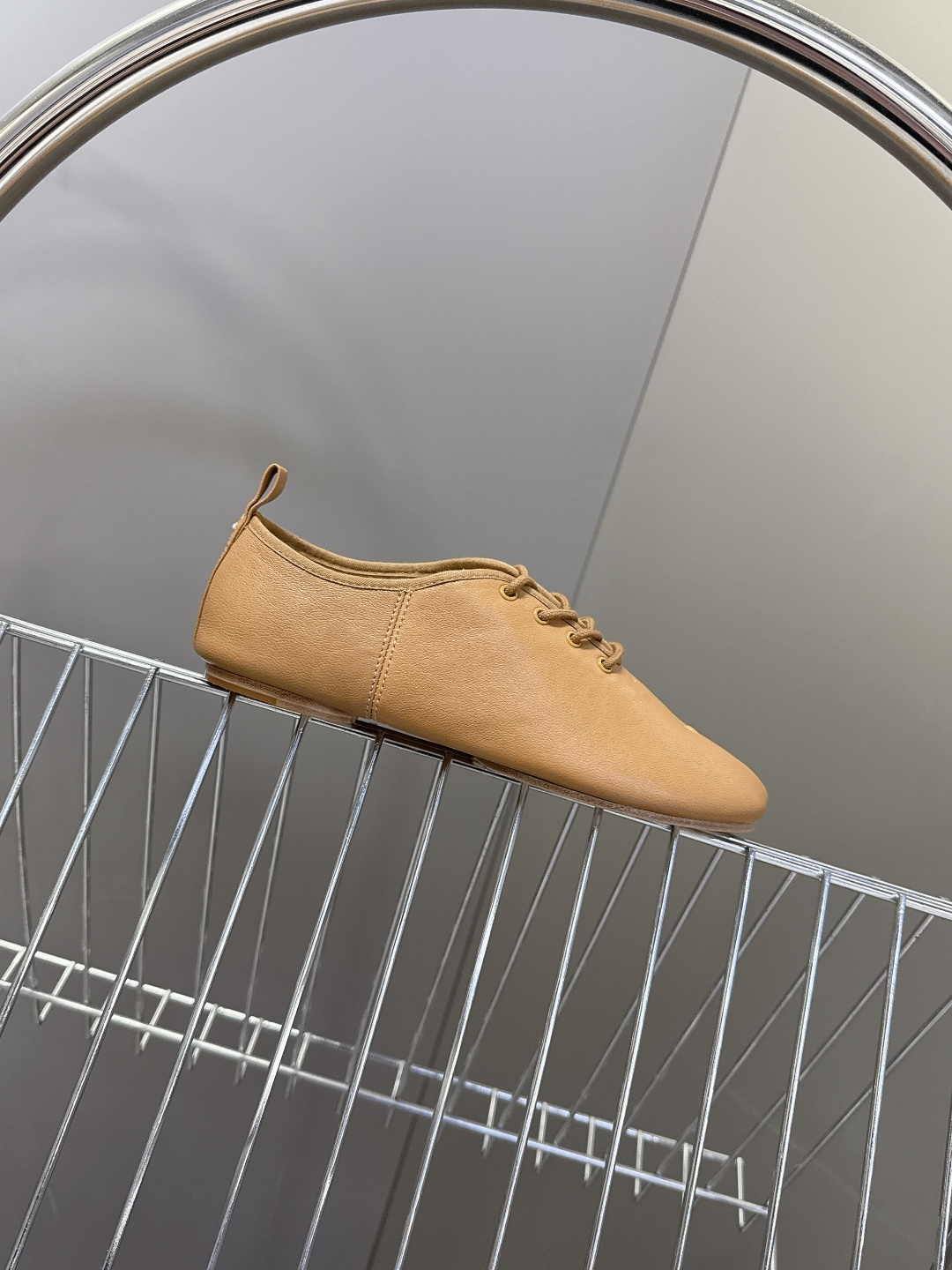 Maison Margiela·MM6马吉拉玛丽珍分趾单鞋 芭蕾舞鞋 超多明星网红种草 MM6作为这两年