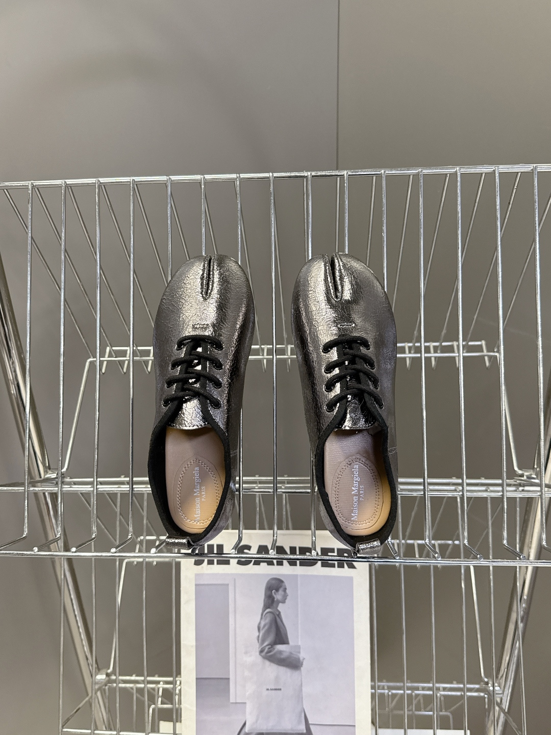 Maison Margiela·MM6马吉拉玛丽珍分趾单鞋 芭蕾舞鞋 超多明星网红种草 MM6作为这两年