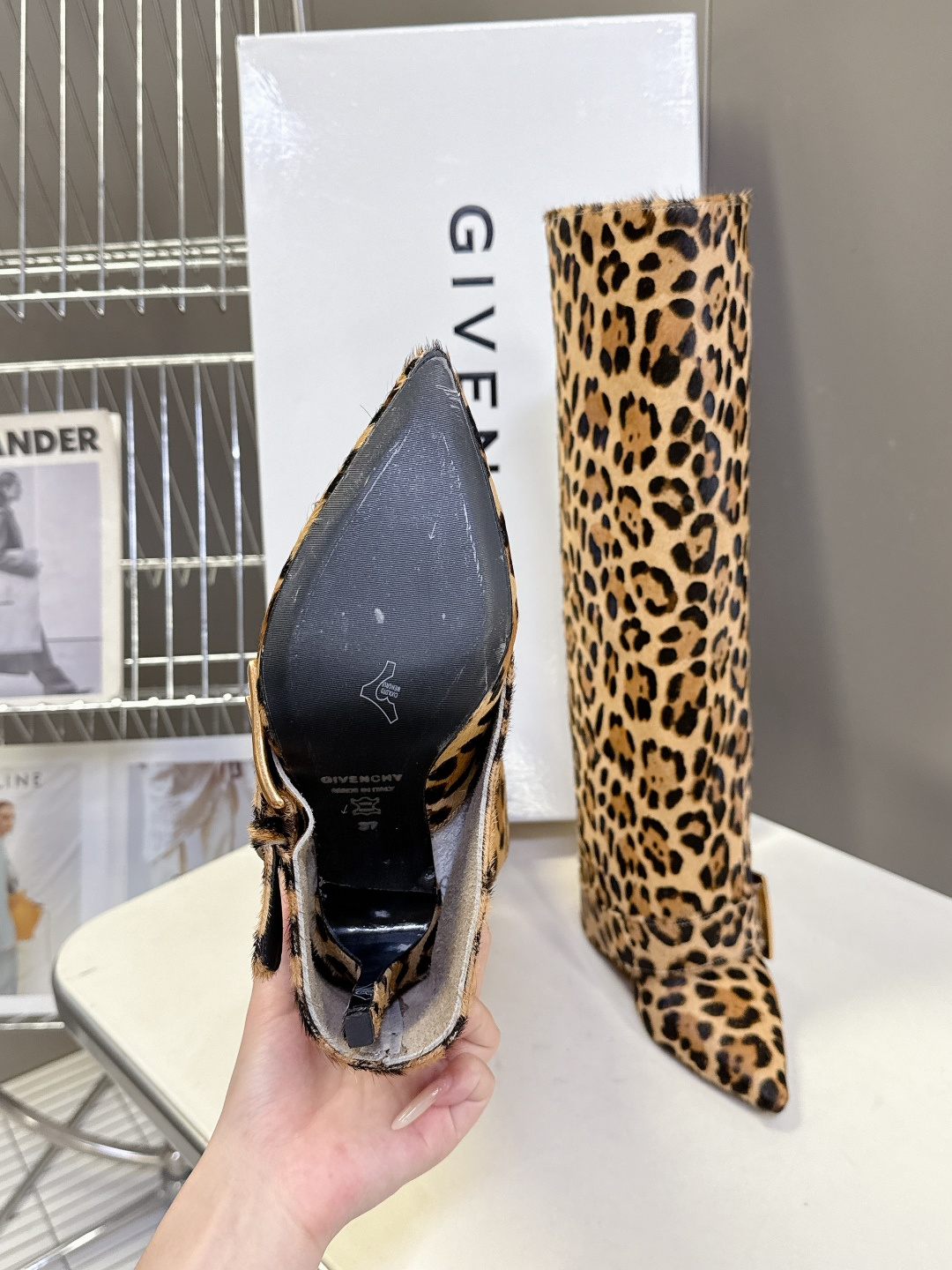 BALMAIN巴尔曼2025秋冬最新款 裤筒靴 长靴 超多明星网红种草 这双靴子真是怎么搭怎么好看 春夏