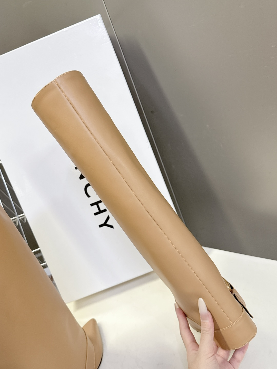 BALMAIN巴尔曼2025秋冬最新款 裤筒靴 长靴 超多明星网红种草 这双靴子真是怎么搭怎么好看 春夏