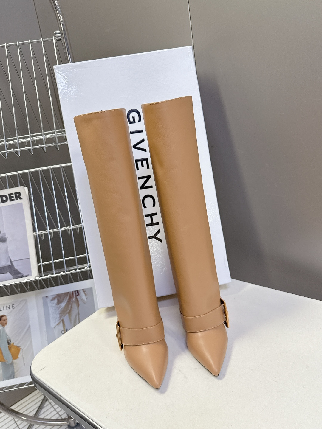 BALMAIN巴尔曼2025秋冬最新款 裤筒靴 长靴 超多明星网红种草 这双靴子真是怎么搭怎么好看 春夏