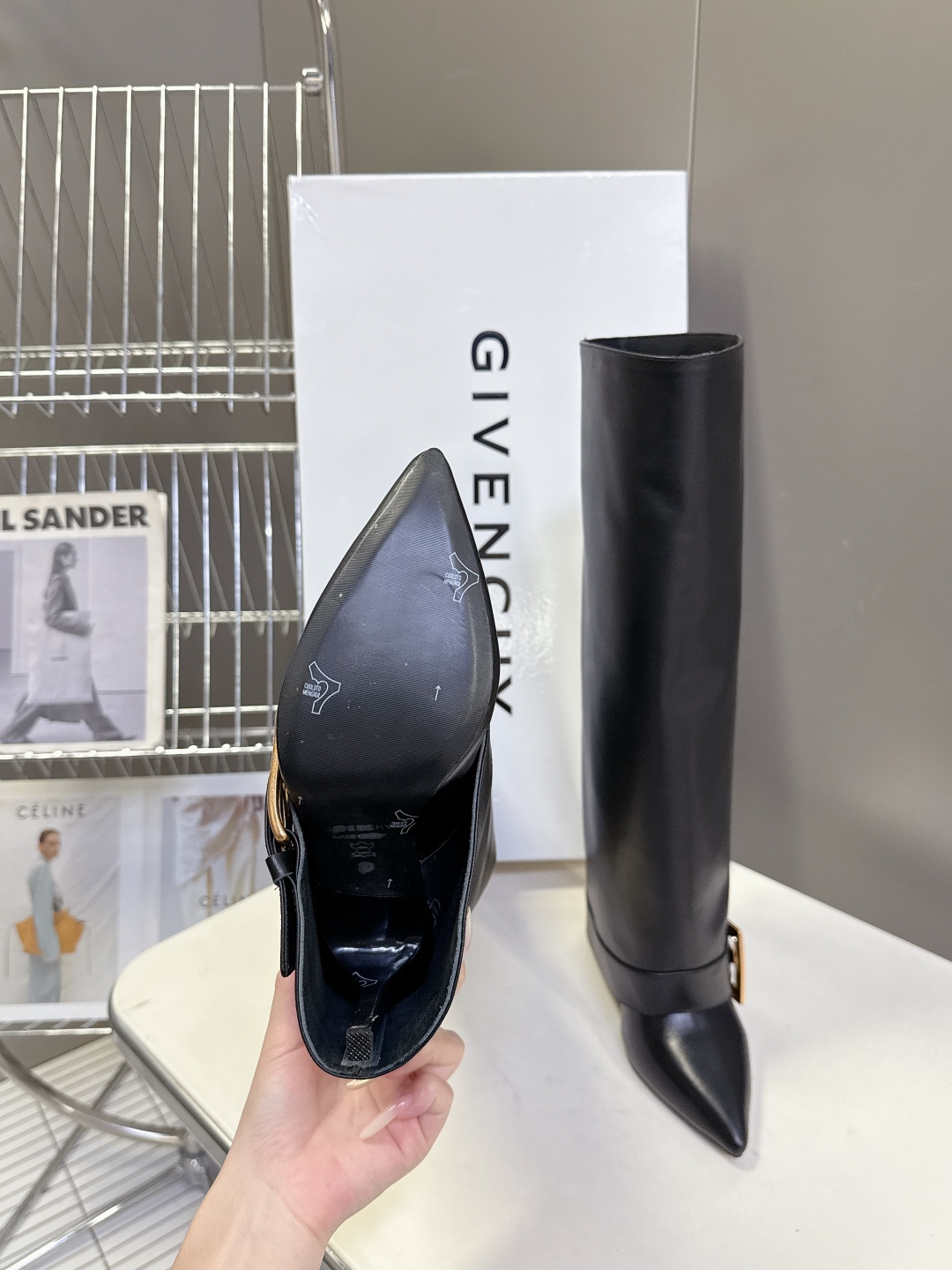 BALMAIN巴尔曼2025秋冬最新款 裤筒靴 长靴 超多明星网红种草 这双靴子真是怎么搭怎么好看 春夏