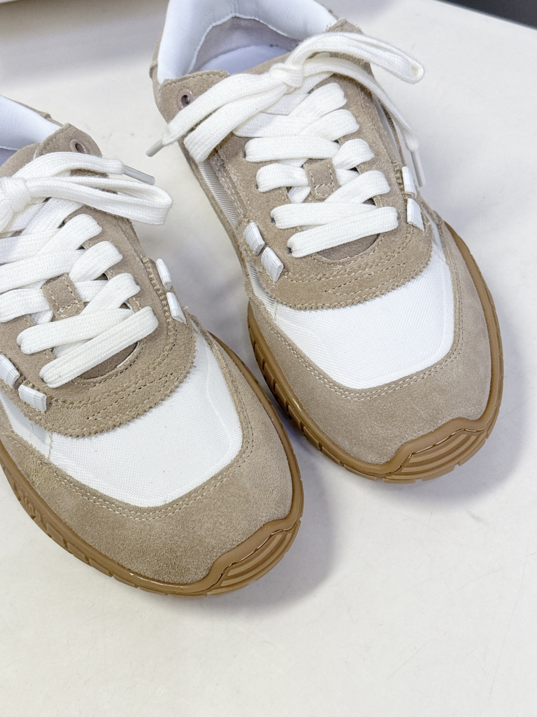 Dior迪奥2026春夏最新情侣款TECH系列 运动鞋超多明星网红种草 这双鞋改变了之前印象中的运动鞋单