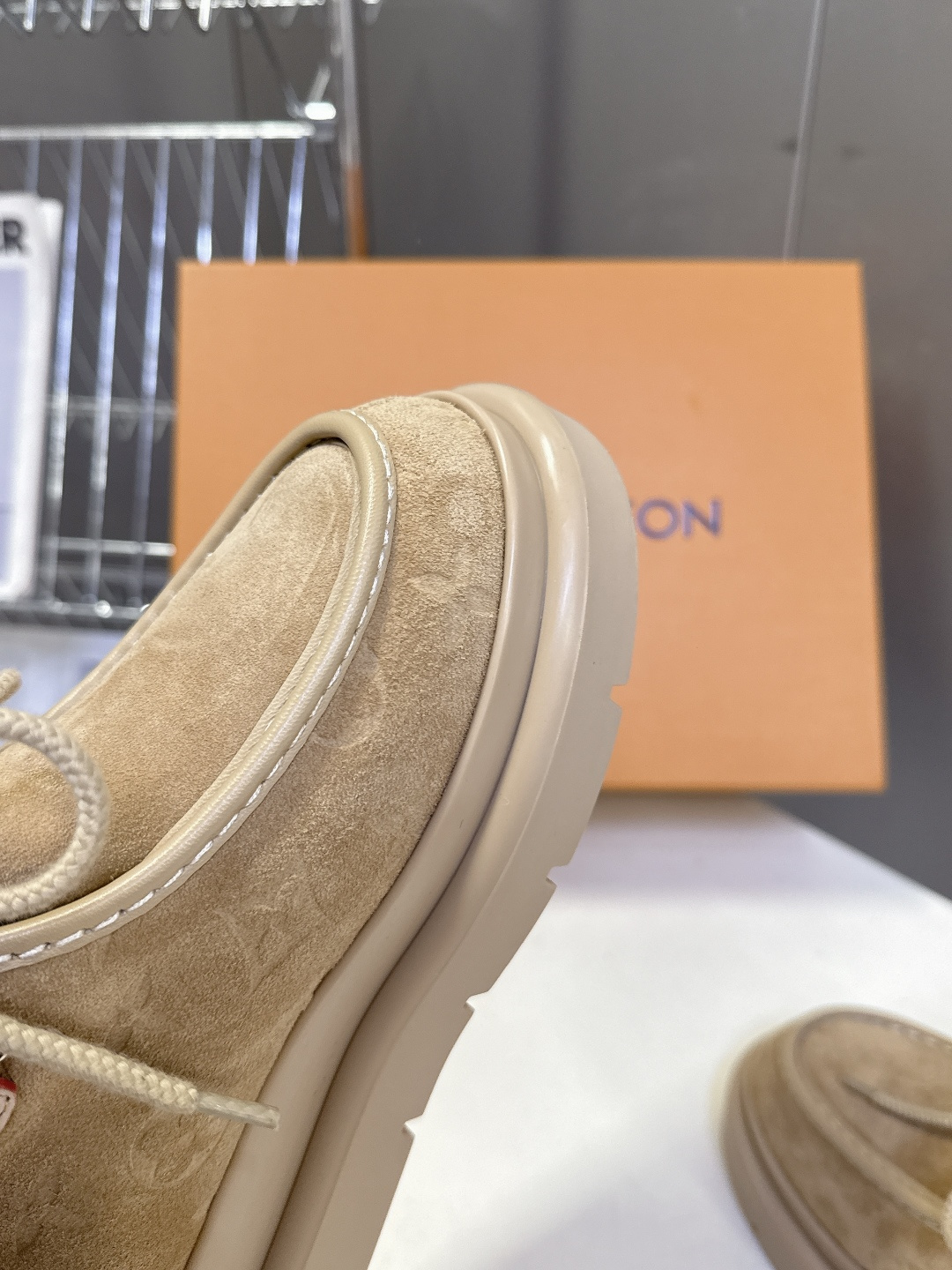 路易威登Louis Vuitton秋冬最新走秀款 雪地靴 超多明星时尚博主种草 lv秀场出镜率最高的单品