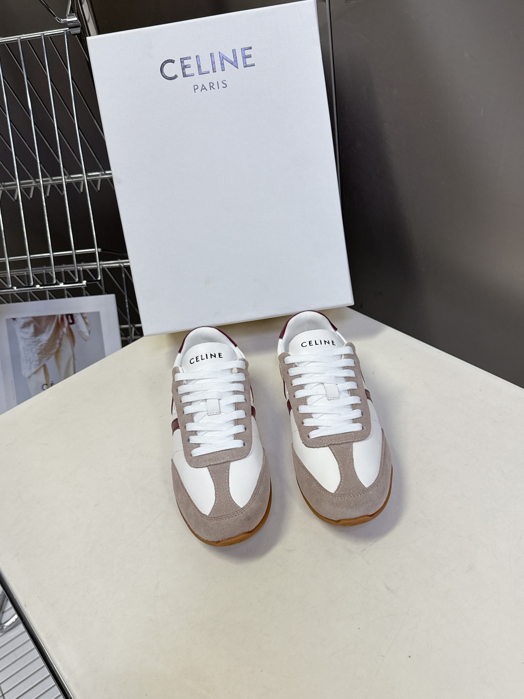 男装➕20 Celine思琳最新情侣款休闲鞋德训运动鞋 小白鞋，专柜7000RMB购入开发 充满街头感的