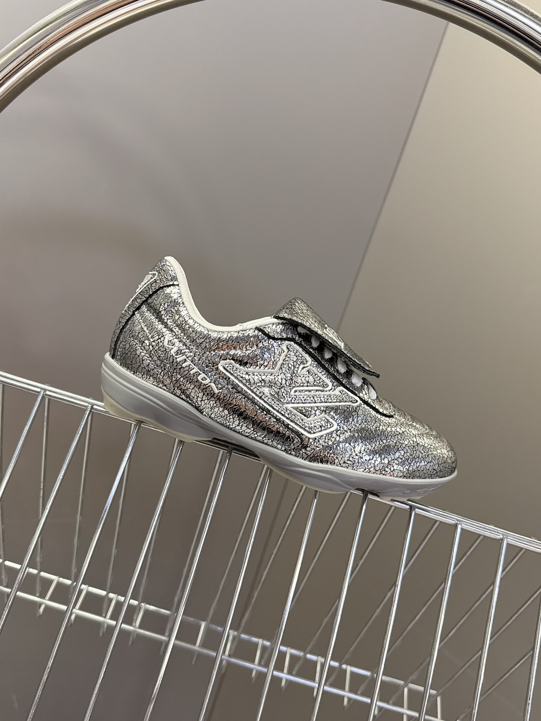 LV路易威登最新Footprint系列 情侣款足球运动鞋原版购入开发 做货 这款 Footprint S