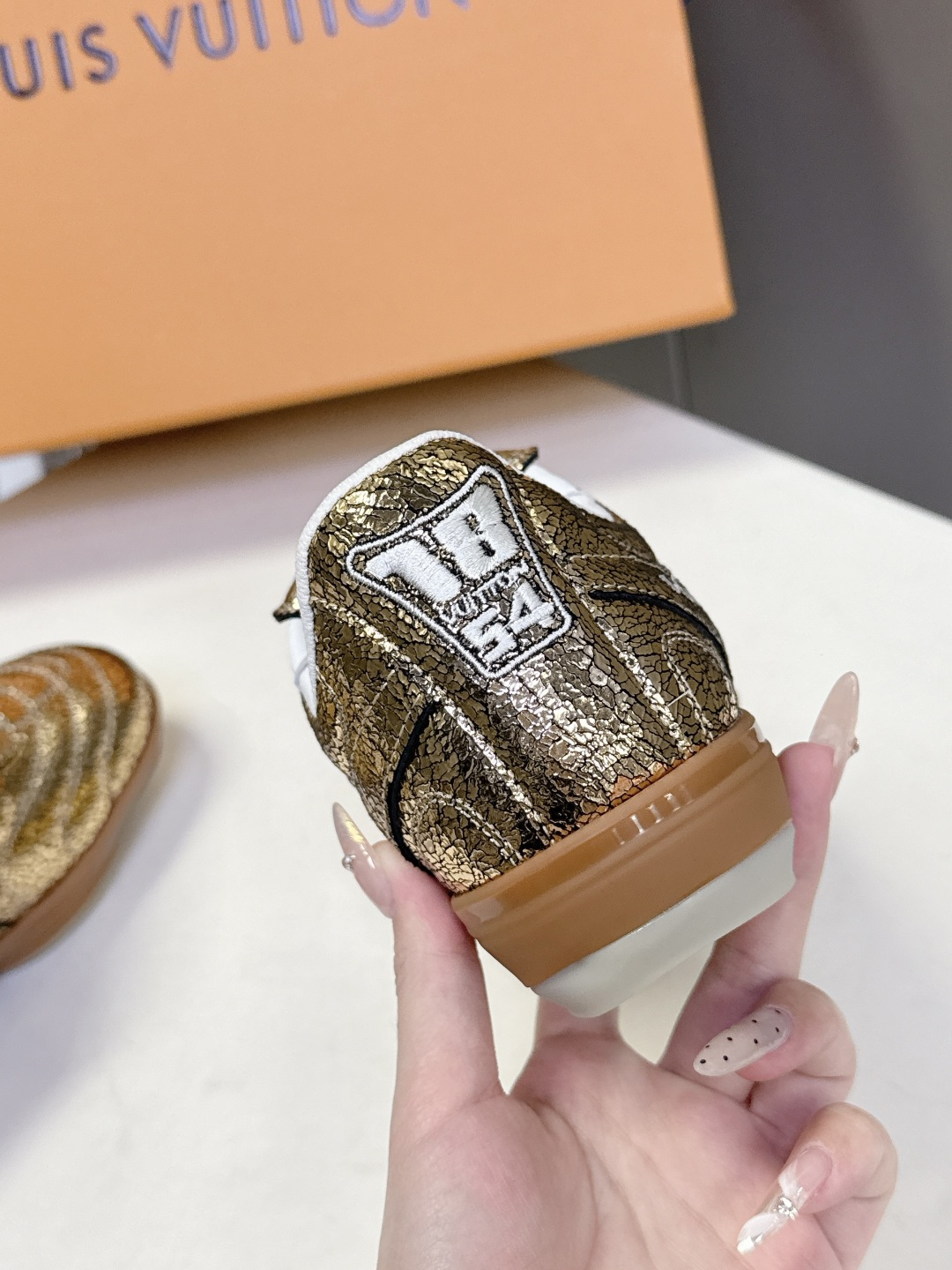 LV路易威登最新Footprint系列 情侣款足球运动鞋原版购入开发 做货 这款 Footprint S