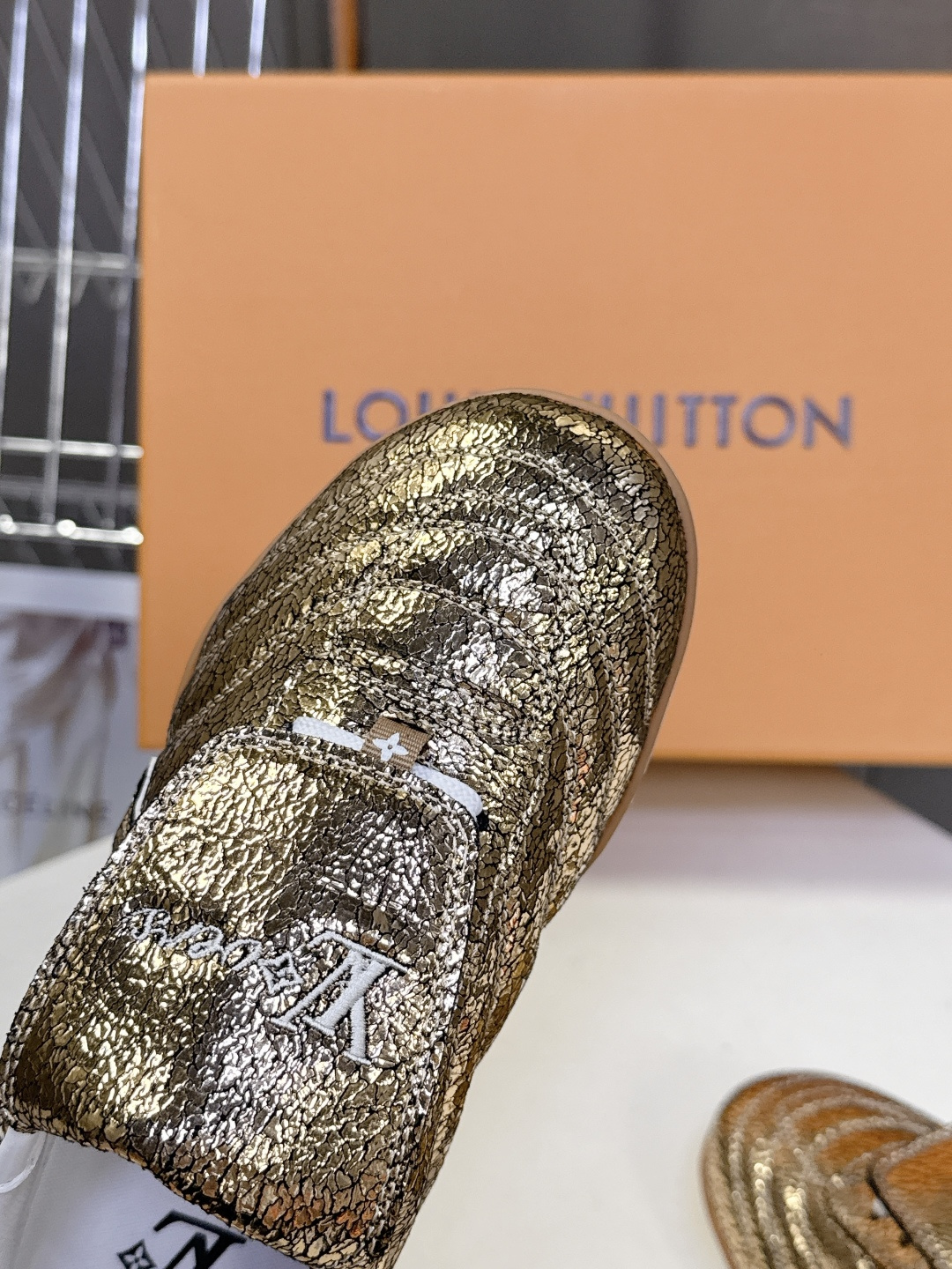 LV路易威登最新Footprint系列 情侣款足球运动鞋原版购入开发 做货 这款 Footprint S