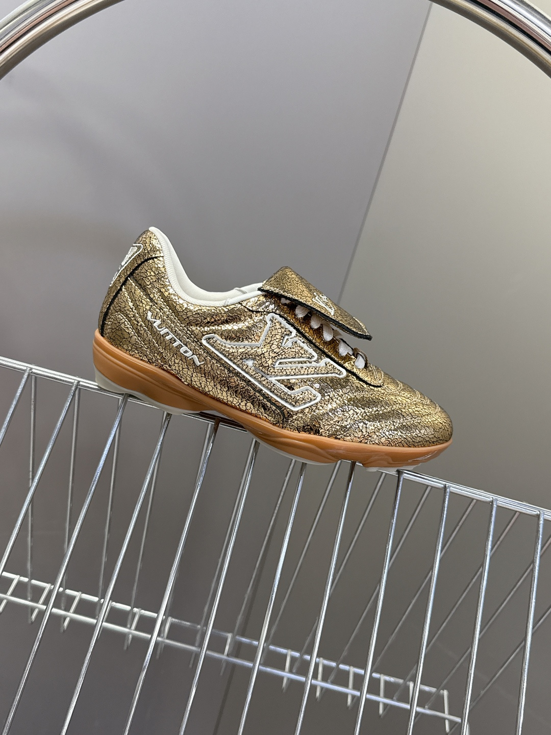 LV路易威登最新Footprint系列 情侣款足球运动鞋原版购入开发 做货 这款 Footprint S