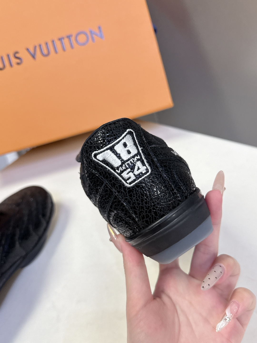 LV路易威登最新Footprint系列 情侣款足球运动鞋原版购入开发 做货 这款 Footprint S