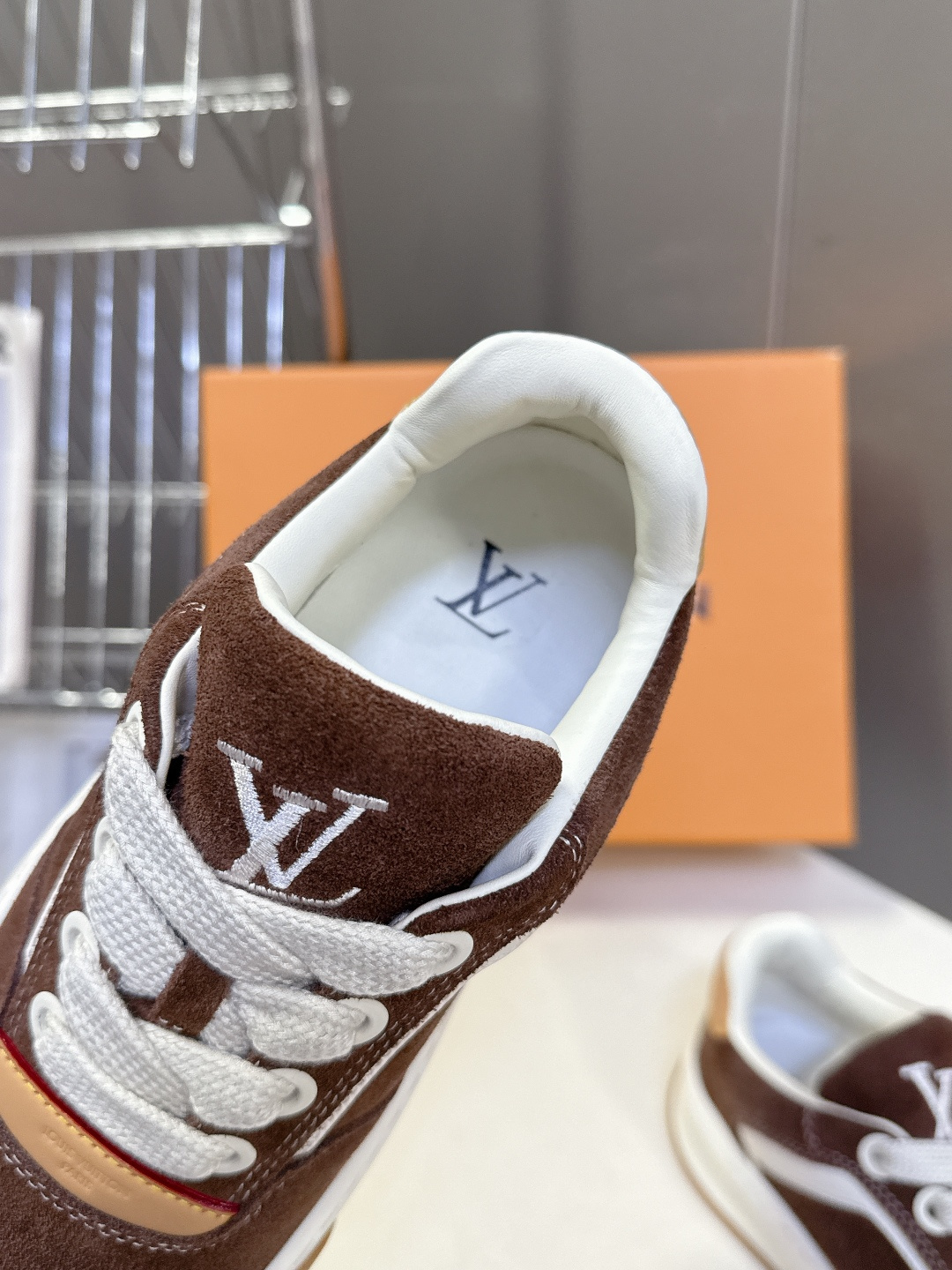 Louis Vuitton 路易威登最新情侣款 饼干鞋休闲鞋 超多明星时尚博主种草 原版购入开发 细节完