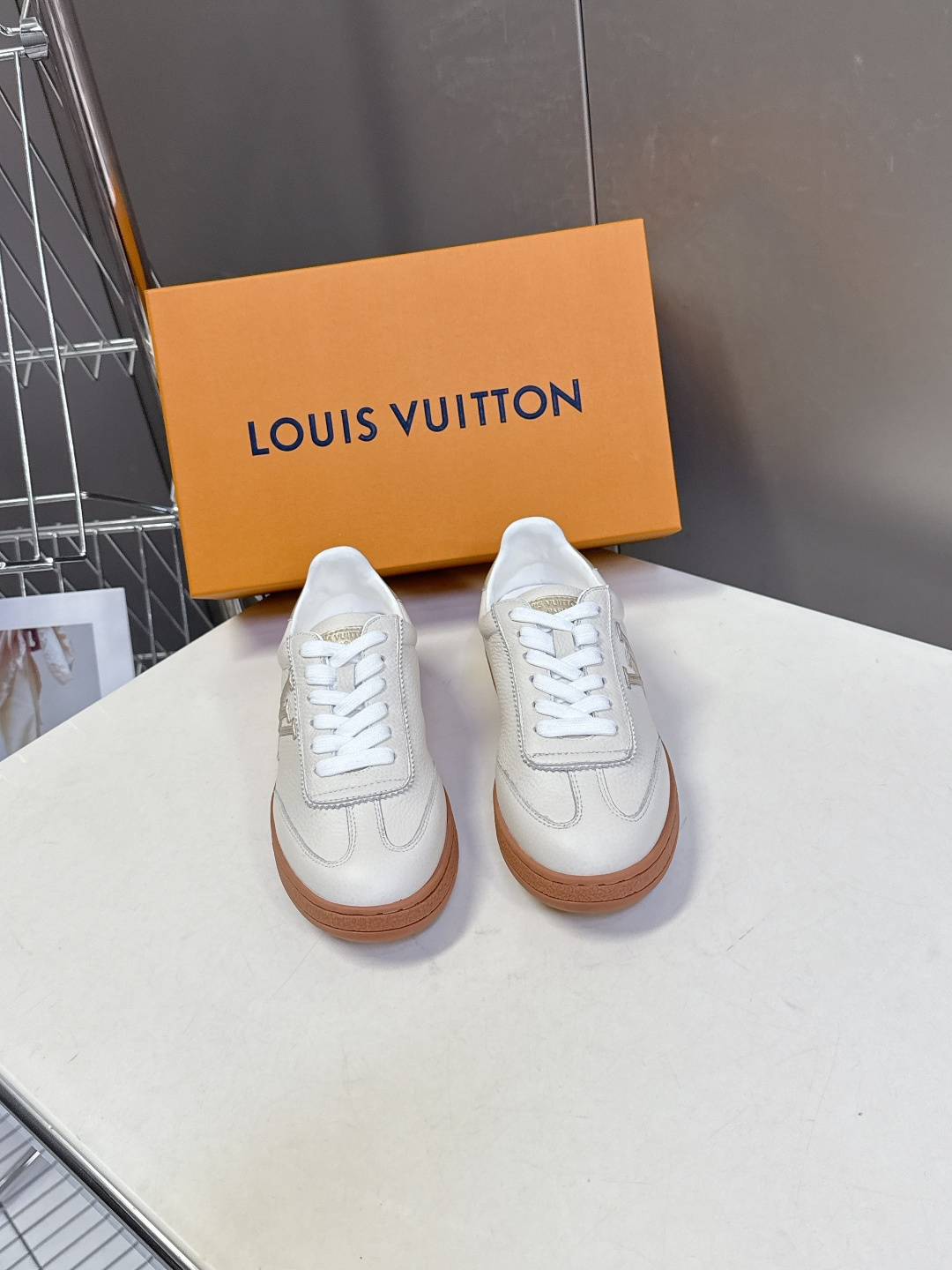 Louis Vuitton 路易威登最新款 饼干鞋休闲鞋 超多明星时尚博主种草 原版购入开发 细节完全对