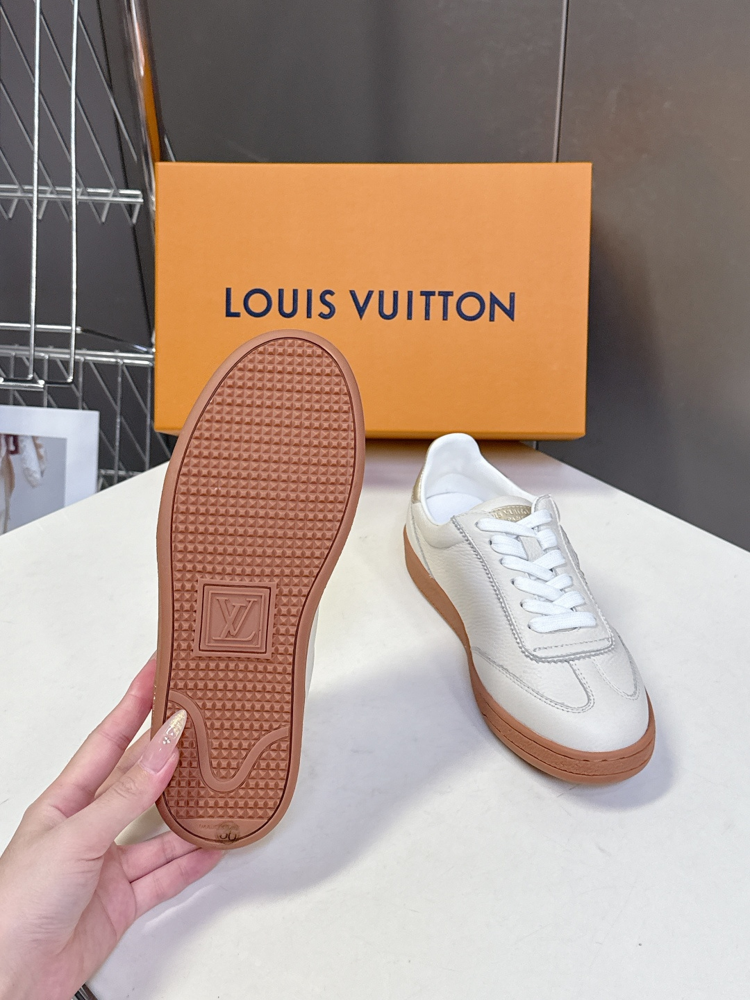 Louis Vuitton 路易威登最新款 饼干鞋休闲鞋 超多明星时尚博主种草 原版购入开发 细节完全对