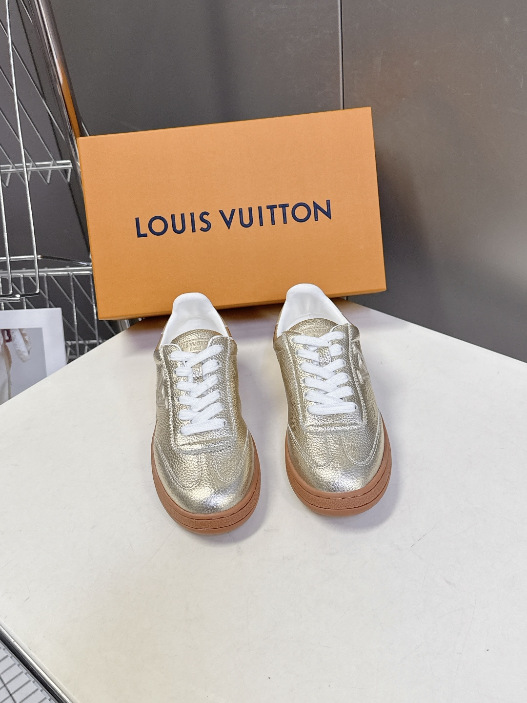 Louis Vuitton 路易威登最新款 饼干鞋休闲鞋 超多明星时尚博主种草 原版购入开发 细节完全对