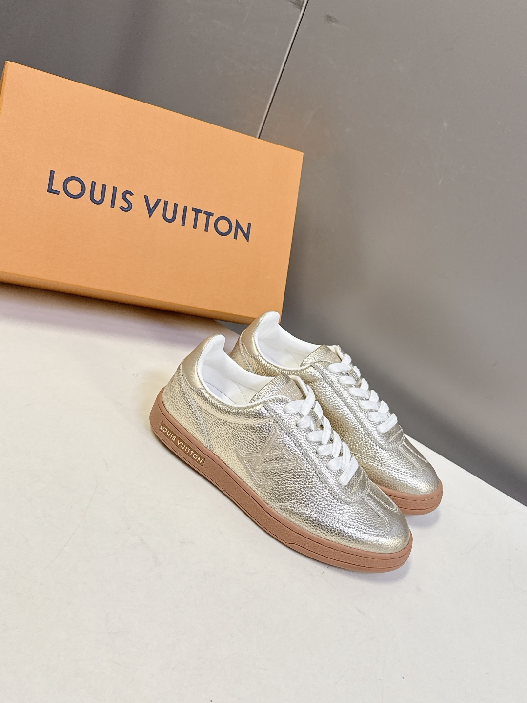 Louis Vuitton 路易威登最新款 饼干鞋休闲鞋 超多明星时尚博主种草 原版购入开发 细节完全对