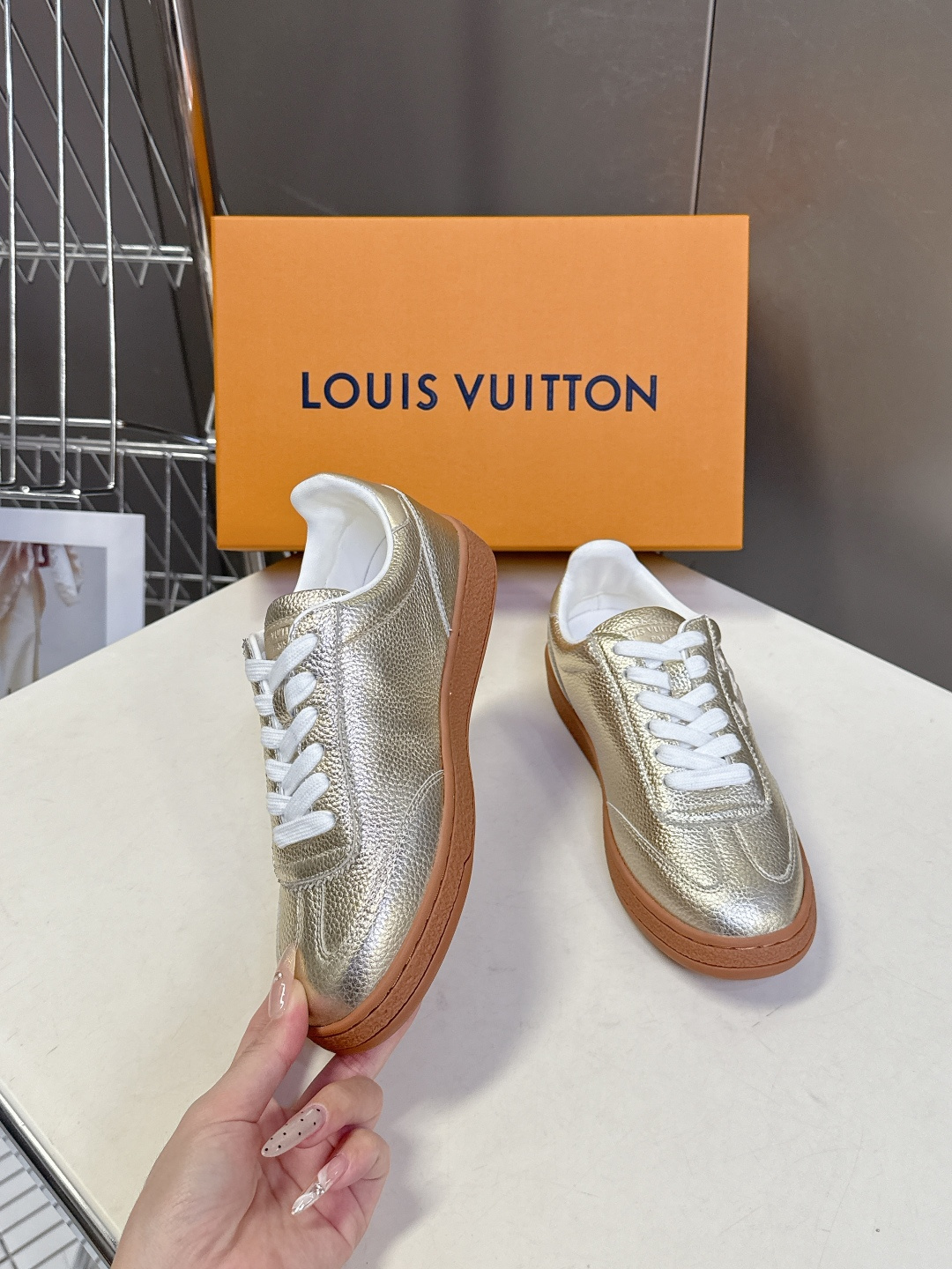 Louis Vuitton 路易威登最新款 饼干鞋休闲鞋 超多明星时尚博主种草 原版购入开发 细节完全对
