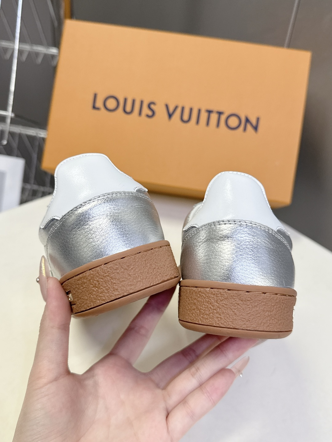 Louis Vuitton 路易威登最新款 饼干鞋休闲鞋 超多明星时尚博主种草 原版购入开发 细节完全对