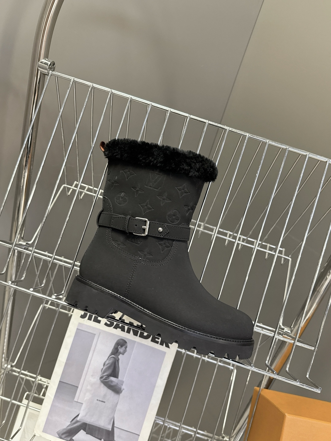 路易威登Louis Vuitton秋冬最新款毛毛短靴 超多明星网红种草 一看就超暖和 剁手党抓紧囤起来，