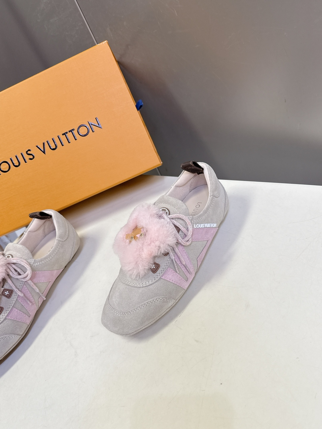 Louis Vuitton路易威登驴牌春夏Sneakerina系列 芭蕾运动鞋 德训鞋 平底鞋 原版三对