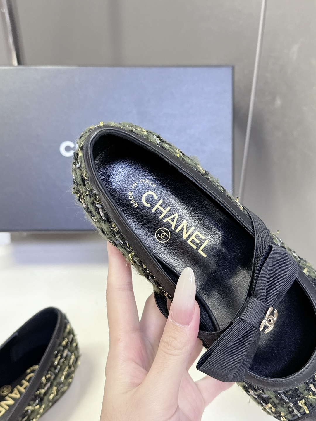 CHANEL香奈儿26C春夏最新款玛丽珍鞋 超多网红时尚博主种草 高级感舒适，配女神们的半身裙 经典的小