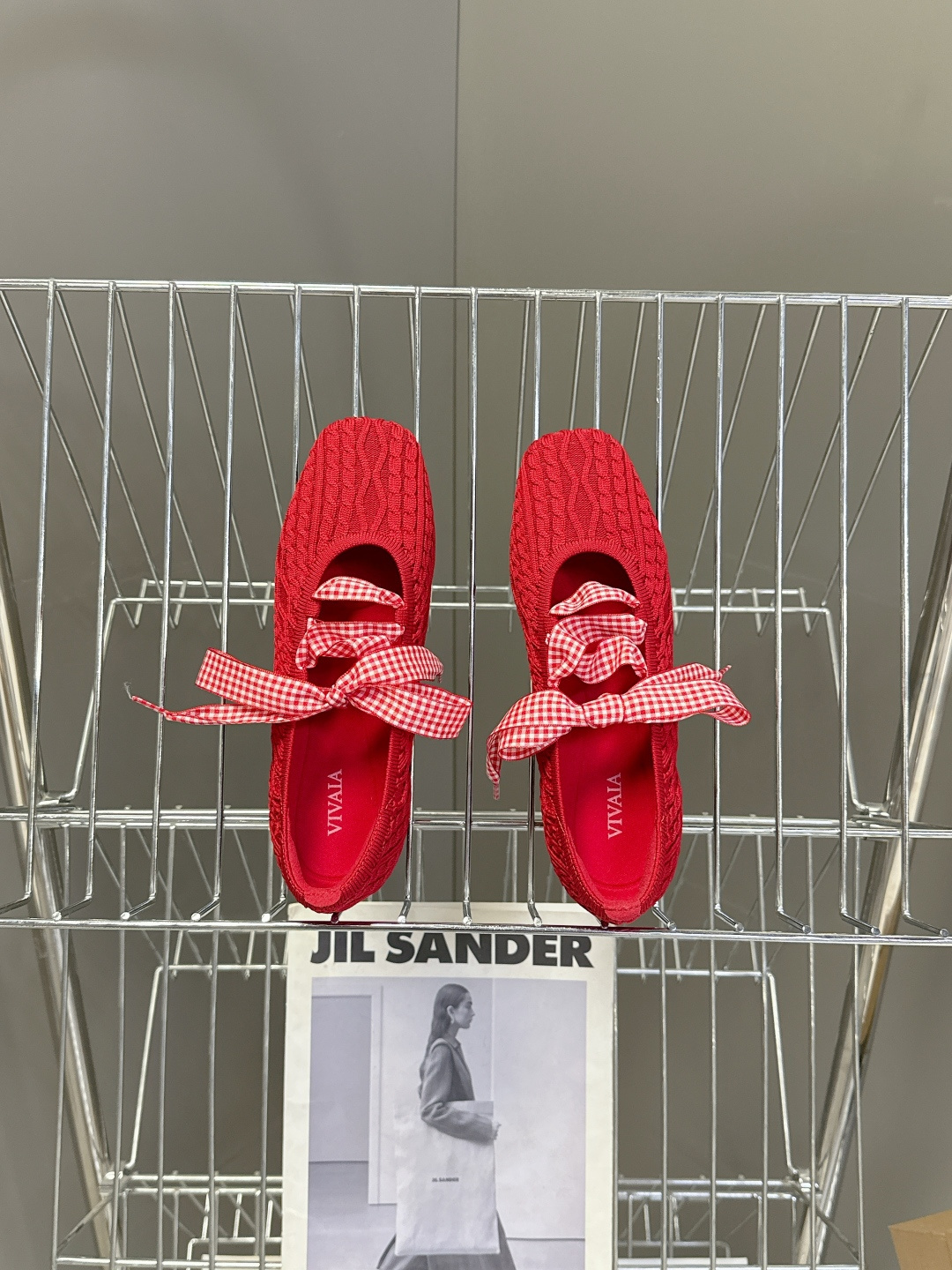 VIVAIA小众品牌春夏最新款玛丽珍鞋 超多明星网红种草 舒适、环保、时尚 为品牌核心的鞋履品牌Jenn