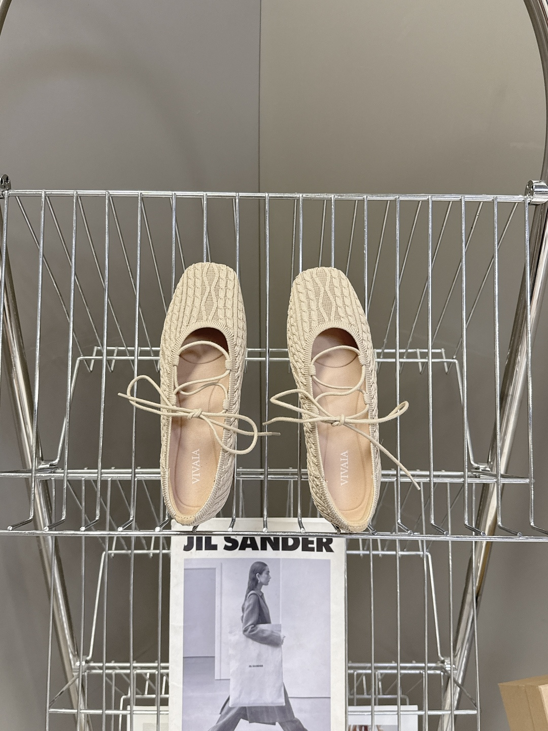 VIVAIA小众品牌春夏最新款玛丽珍鞋 超多明星网红种草 舒适、环保、时尚 为品牌核心的鞋履品牌Jenn