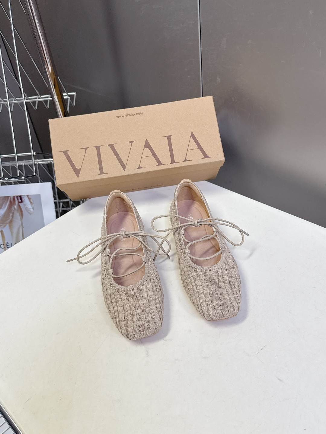 VIVAIA小众品牌春夏最新款玛丽珍鞋 超多明星网红种草 舒适、环保、时尚 为品牌核心的鞋履品牌Jenn