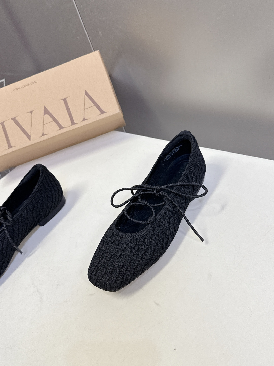 VIVAIA小众品牌春夏最新款玛丽珍鞋 超多明星网红种草 舒适、环保、时尚 为品牌核心的鞋履品牌Jenn