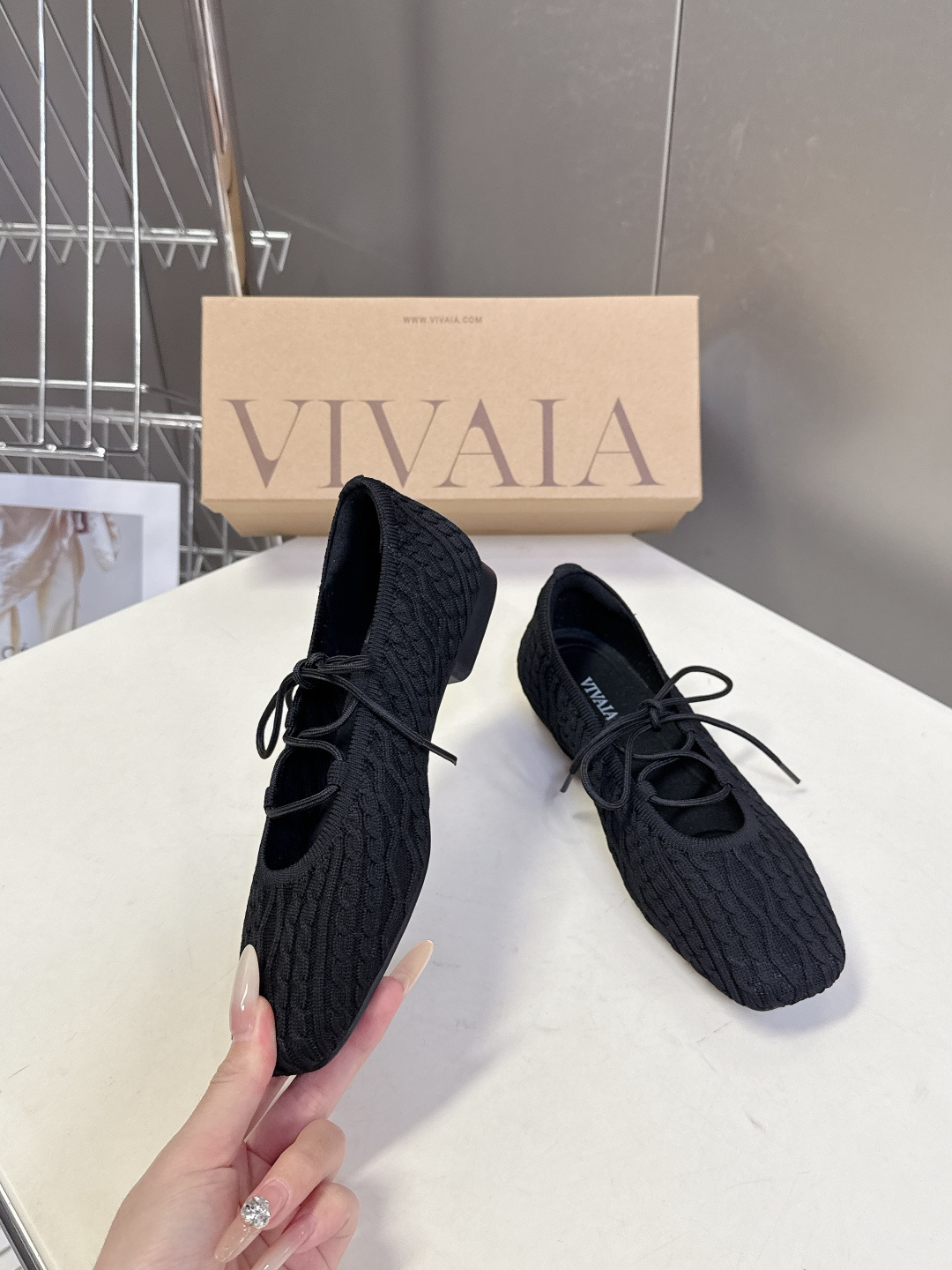 VIVAIA小众品牌春夏最新款玛丽珍鞋 超多明星网红种草 舒适、环保、时尚 为品牌核心的鞋履品牌Jenn