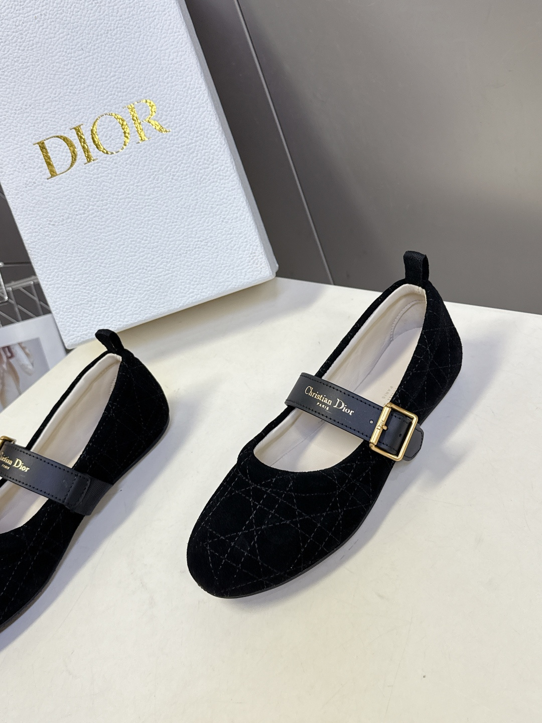 Dior迪奥2026春夏最新款 玛丽珍 芭蕾舞鞋 超多明星网红种草 芭蕾鞋经典的迪奥藤格纹元素 罗纹带子