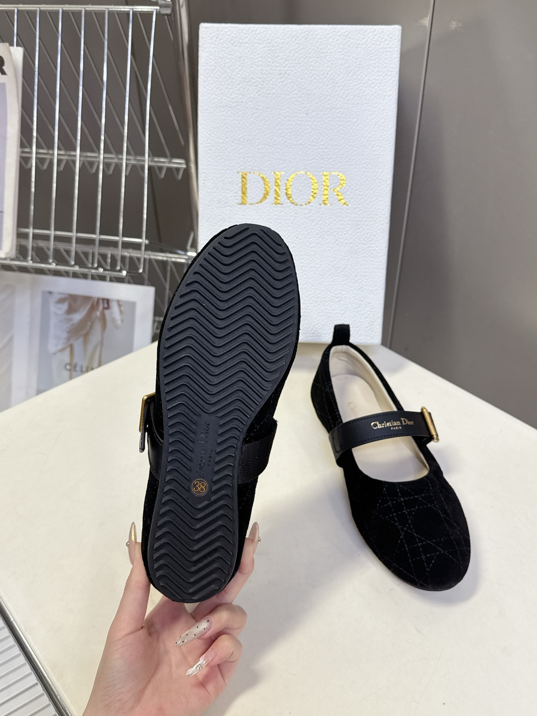 Dior迪奥2026春夏最新款 玛丽珍 芭蕾舞鞋 超多明星网红种草 芭蕾鞋经典的迪奥藤格纹元素 罗纹带子