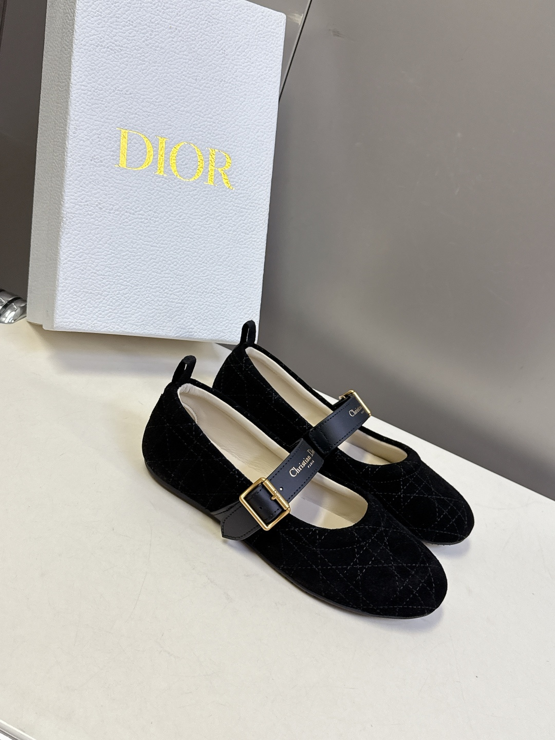 Dior迪奥2026春夏最新款 玛丽珍 芭蕾舞鞋 超多明星网红种草 芭蕾鞋经典的迪奥藤格纹元素 罗纹带子