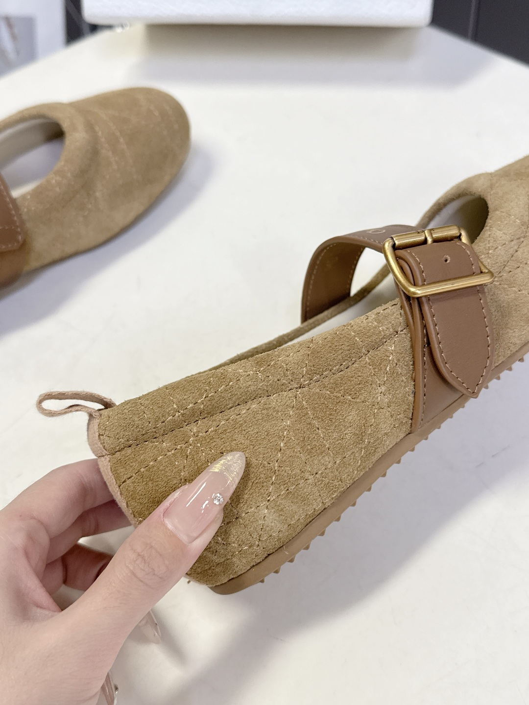 Dior迪奥2026春夏最新款 玛丽珍 芭蕾舞鞋 超多明星网红种草 芭蕾鞋经典的迪奥藤格纹元素 罗纹带子