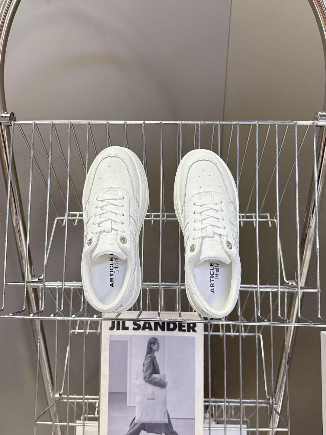 ARTICLE NO 小众品牌春夏最新款厚底 小白鞋 休闲鞋 超多明星网红种草 超级百搭款 搭配拖地裤 