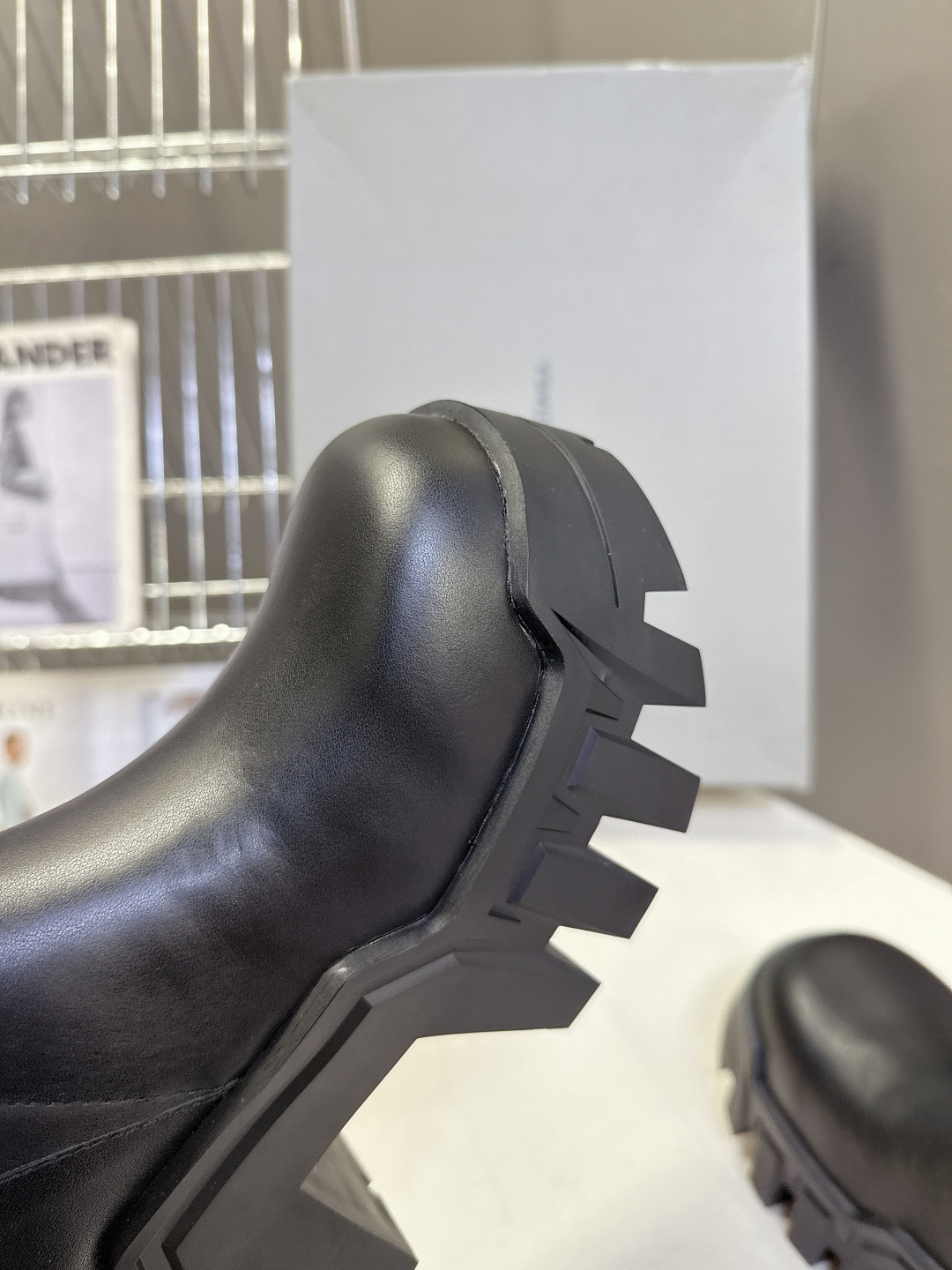 BALENCIAGA 巴黎世家Bulldozer Boots推土机系列超多明星网红种草 原版复刻版本 细