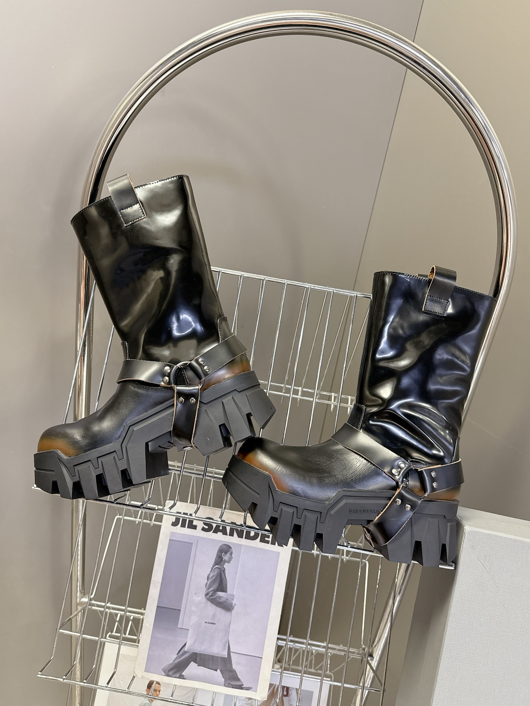 BALENCIAGA 巴黎世家Bulldozer Boots推土机系列 超多明星网红种草 原版复刻版本 细节图肉眼可见 