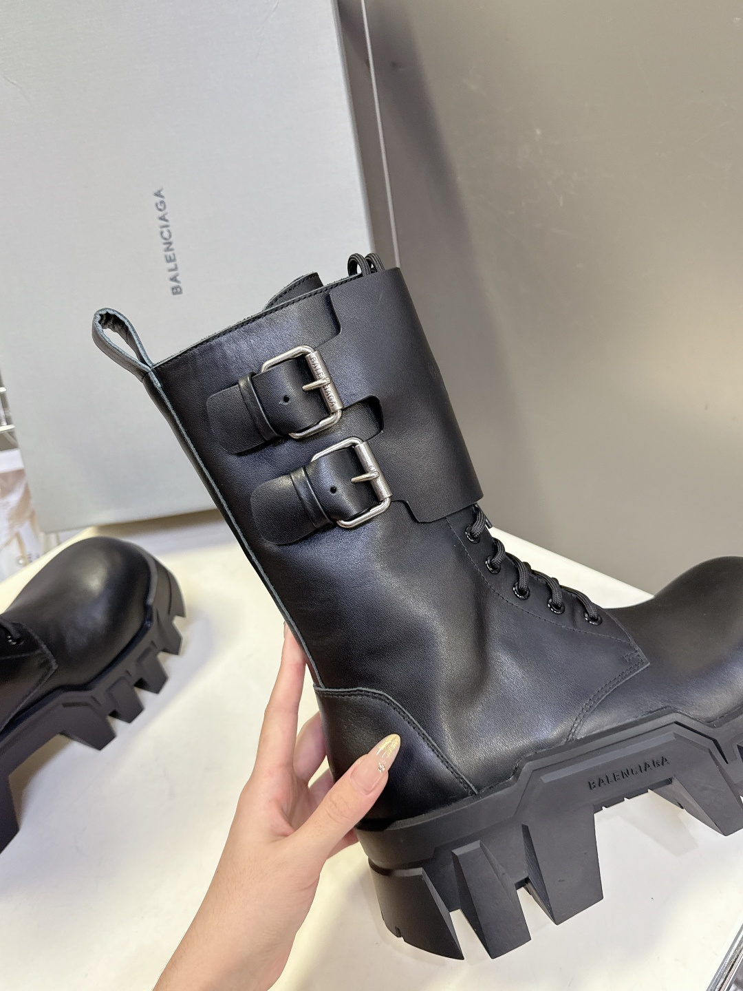 BALENCIAGA 巴黎世家Bulldozer Boots推土机系列 超多明星网红种草 原版复刻版本 细节图肉眼可见 