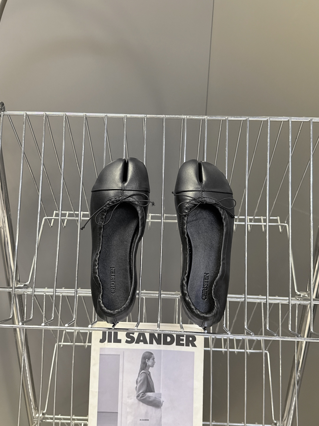 Christen2026春夏最新款分脚趾 玛丽珍 芭蕾舞鞋 超多明星网红种草 柔软绵羊面料加绵羊里皮作为