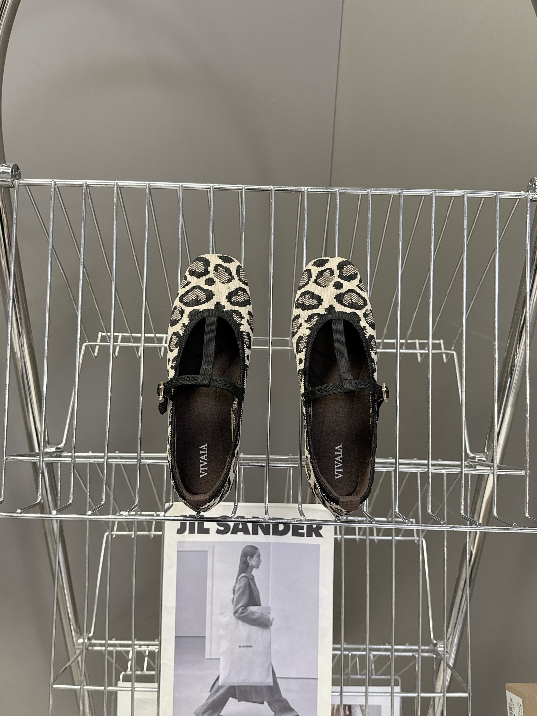 VIVAIA小众品牌春夏最新款玛丽珍鞋 超多明星网红种草 舒适、环保、时尚 为品牌核心的鞋履品牌Jenn