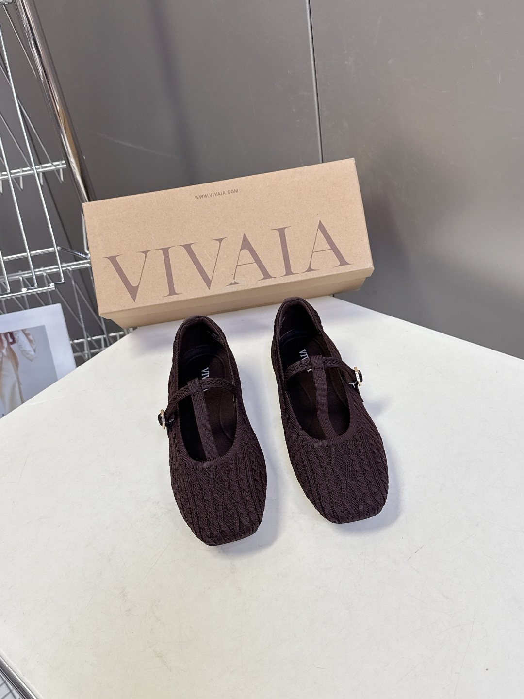 VIVAIA小众品牌春夏最新款玛丽珍鞋 超多明星网红种草 舒适、环保、时尚 为品牌核心的鞋履品牌Jenn