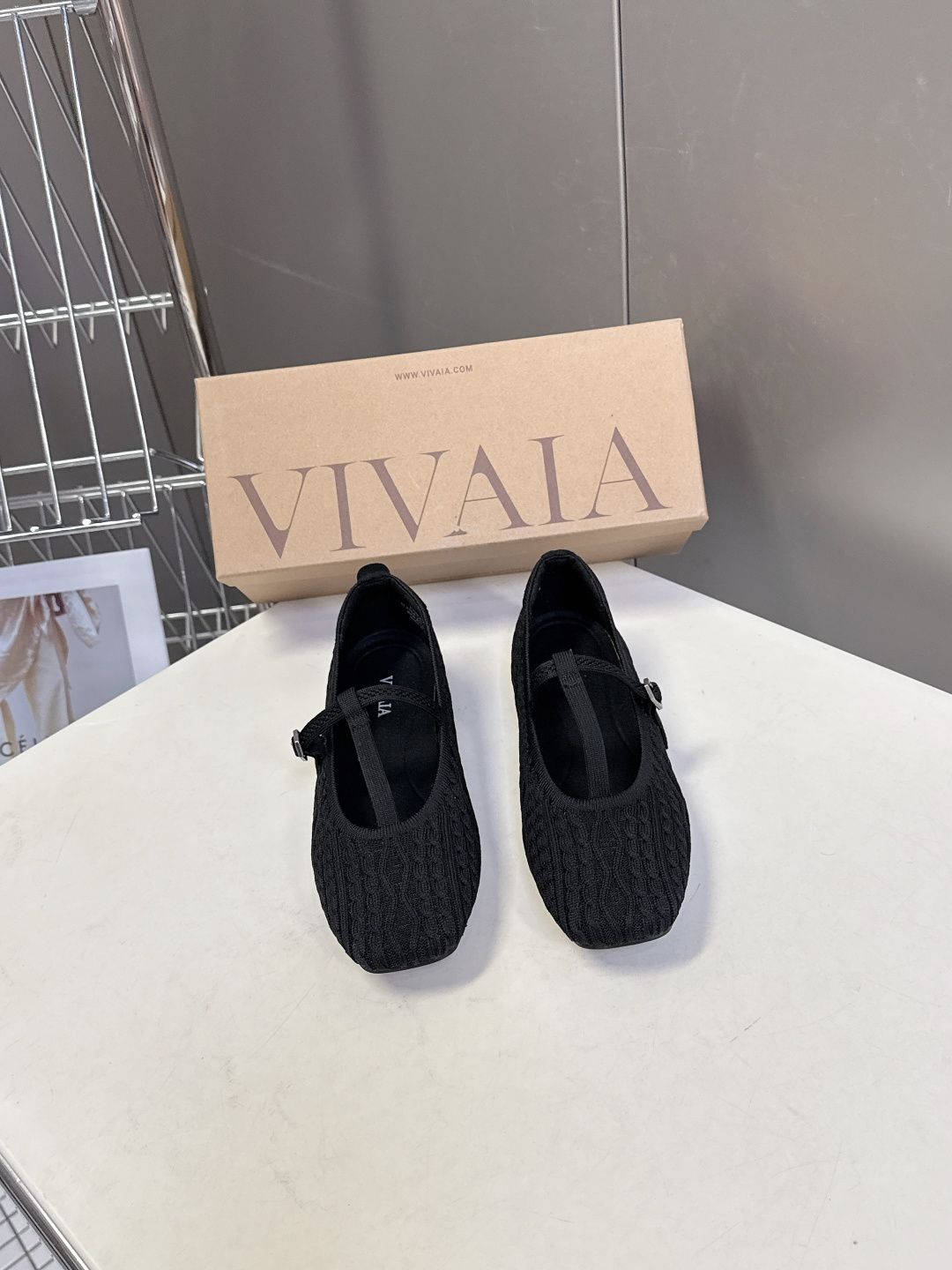 VIVAIA小众品牌春夏最新款玛丽珍鞋 超多明星网红种草 舒适、环保、时尚 为品牌核心的鞋履品牌Jenn