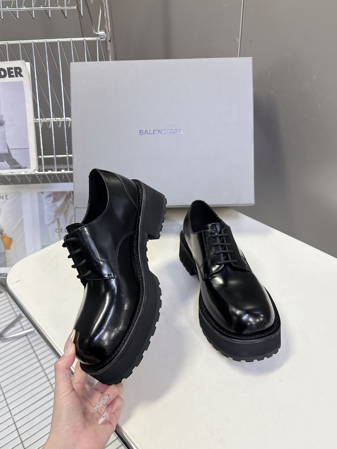 Balenciaga巴黎世家25FW毒液Venom情侣款高筒靴 中筒靴 皮鞋 请认准高版本 这款靴子在设