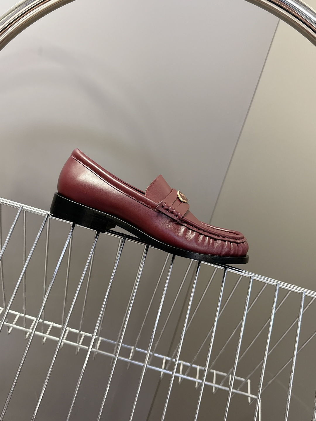 burberry博柏利2026春夏最新款乐福鞋超多明星网红种草 今年超火的皱皮乐福鞋 简简单单的老钱风穿