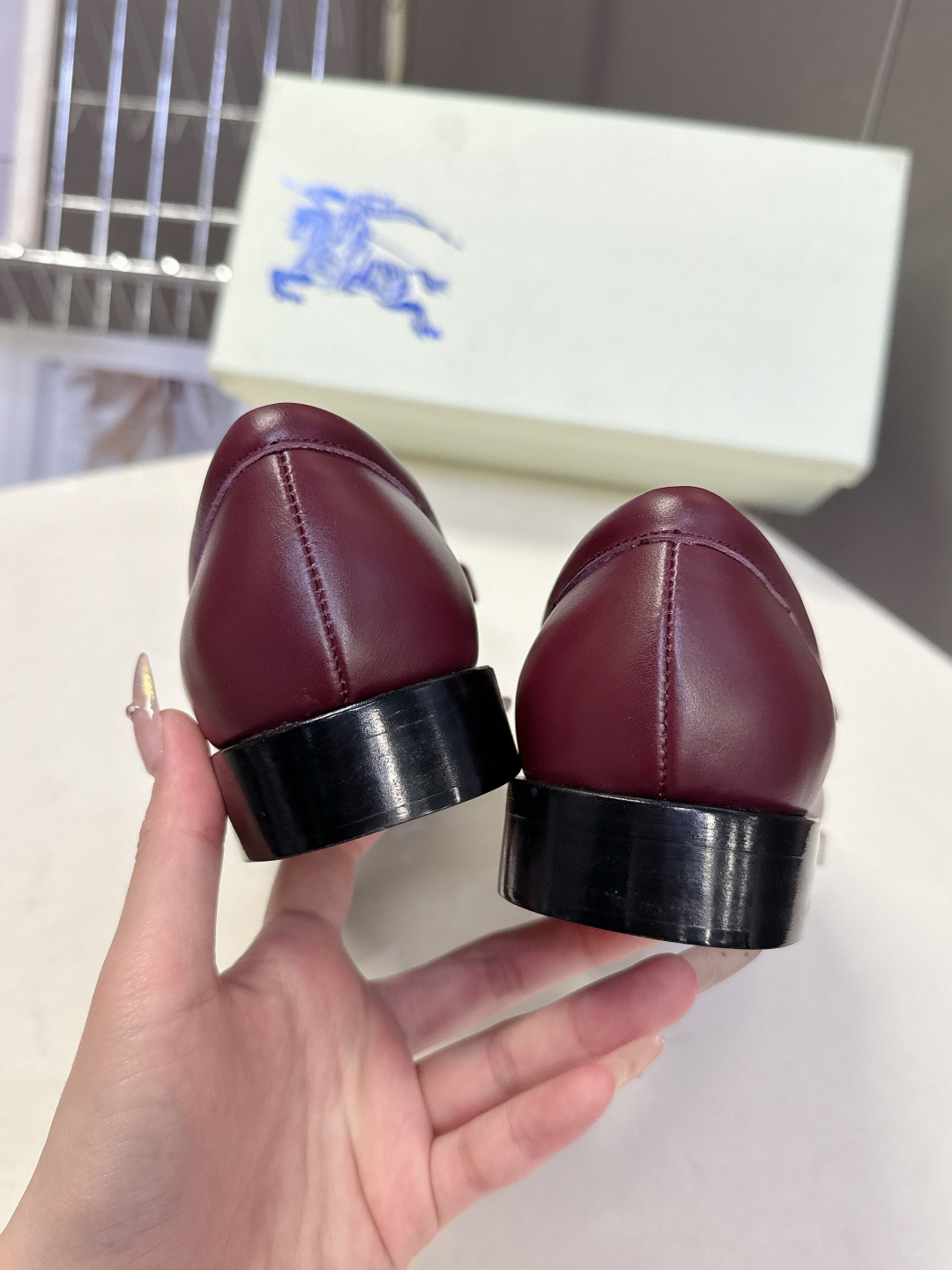 burberry博柏利2026春夏最新款乐福鞋超多明星网红种草 今年超火的皱皮乐福鞋 简简单单的老钱风穿