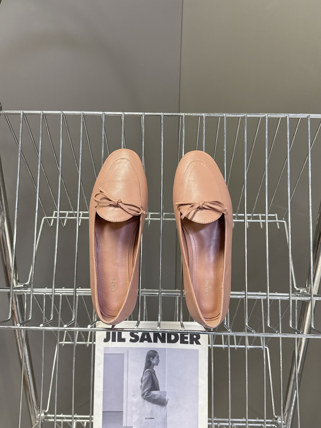 CELINE思琳2026春夏最新款乐福鞋超多明星网红种草 今年超火的乐福鞋 简简单单的老钱风穿搭 妥妥大