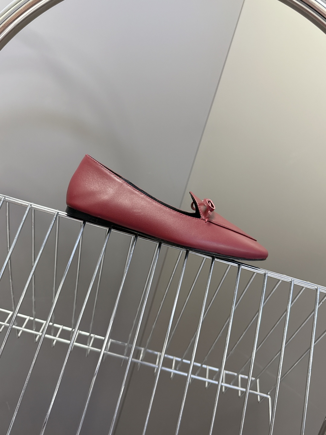 CELINE思琳2026春夏最新款乐福鞋超多明星网红种草 今年超火的乐福鞋 简简单单的老钱风穿搭 妥妥大