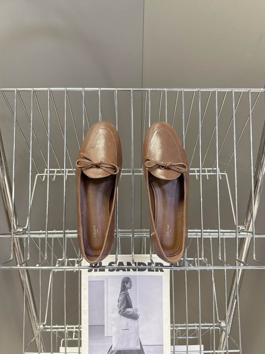 CELINE思琳2026春夏最新款乐福鞋超多明星网红种草 今年超火的乐福鞋 简简单单的老钱风穿搭 妥妥大