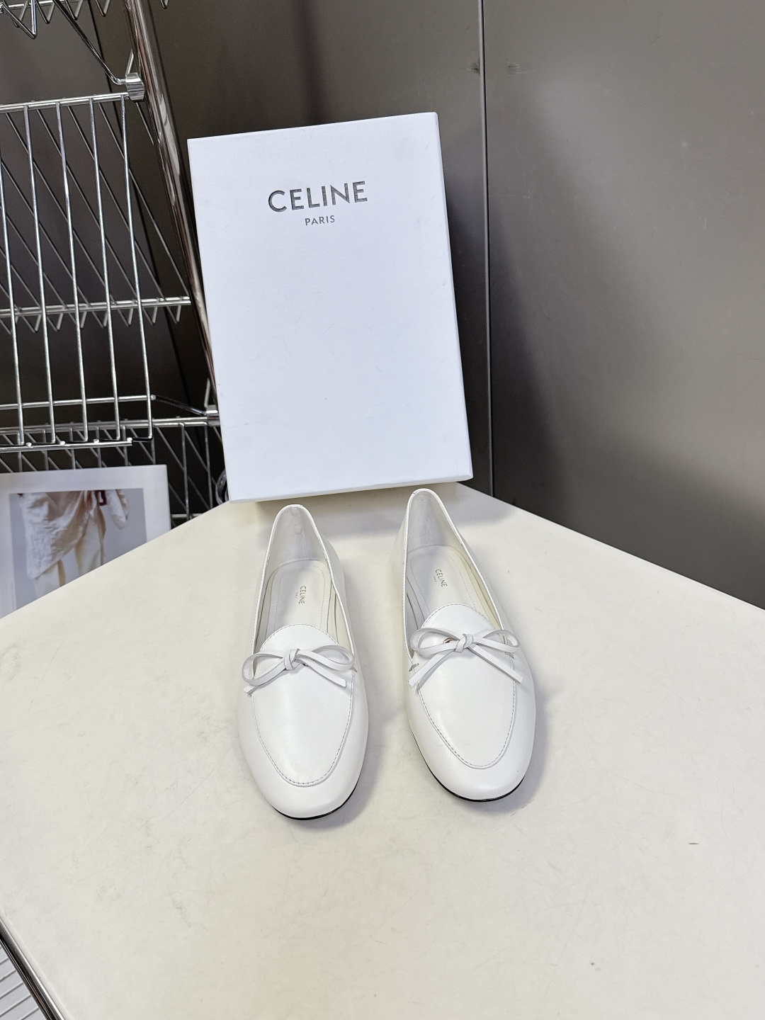 CELINE思琳2026春夏最新款乐福鞋超多明星网红种草 今年超火的乐福鞋 简简单单的老钱风穿搭 妥妥大