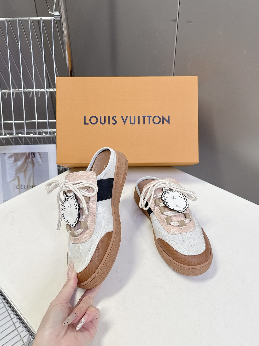 Louis Vuitton 路易威登最新款 半拖休闲鞋 超多明星时尚博主种草 原版购入开发 细节完全对版
