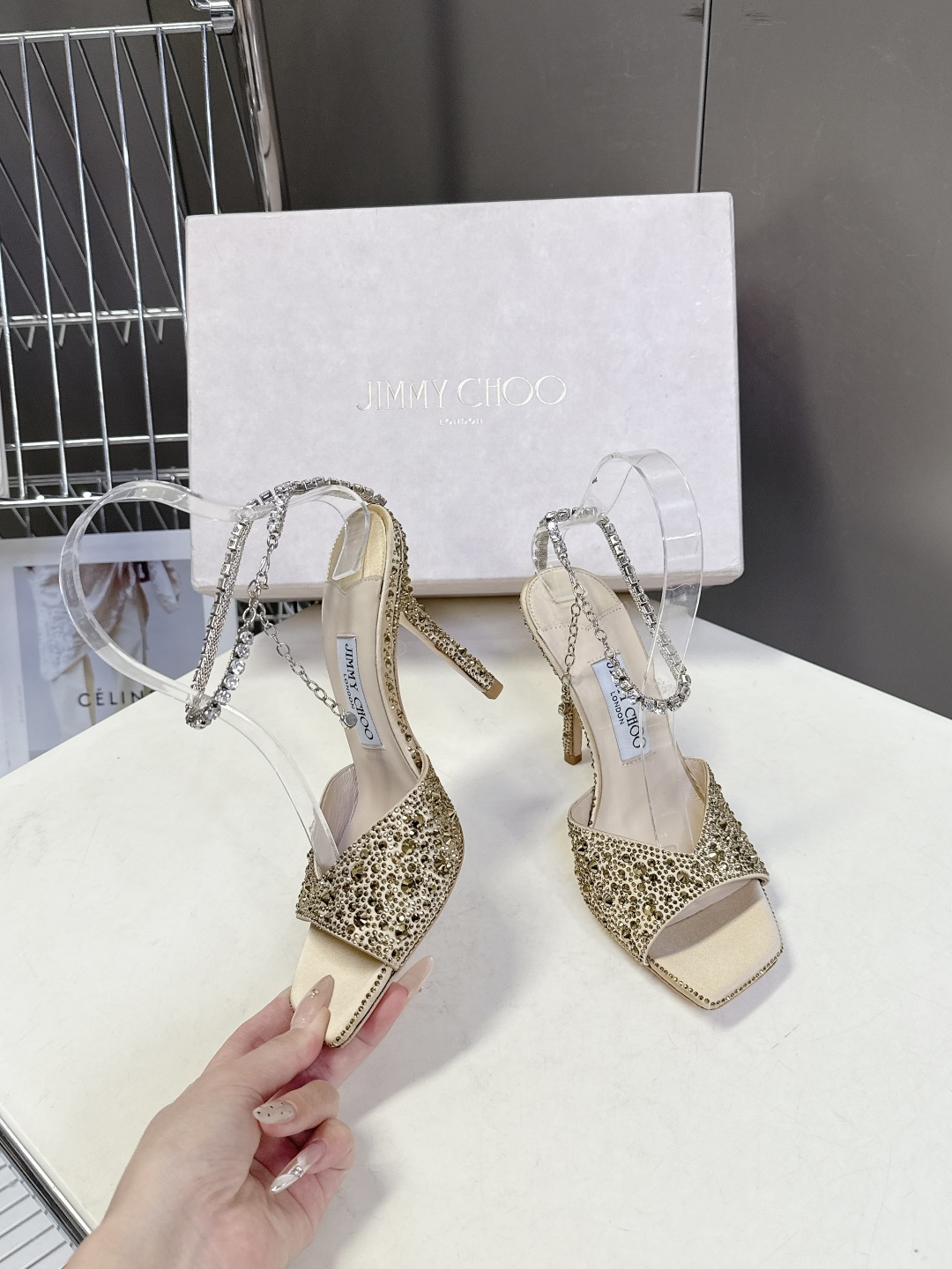 水钻星空🎀JlMMY CHOO🎀摩登鞋履，街拍神器SAE水晶链高跟凉鞋 尖拖系列 幻彩拼色烫钻款 夺目彩